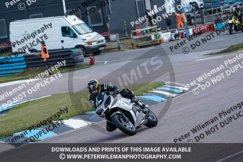 enduro digital images;event digital images;eventdigitalimages;lydden hill;lydden no limits trackday;lydden photographs;lydden trackday photographs;no limits trackdays;peter wileman photography;racing digital images;trackday digital images;trackday photos
